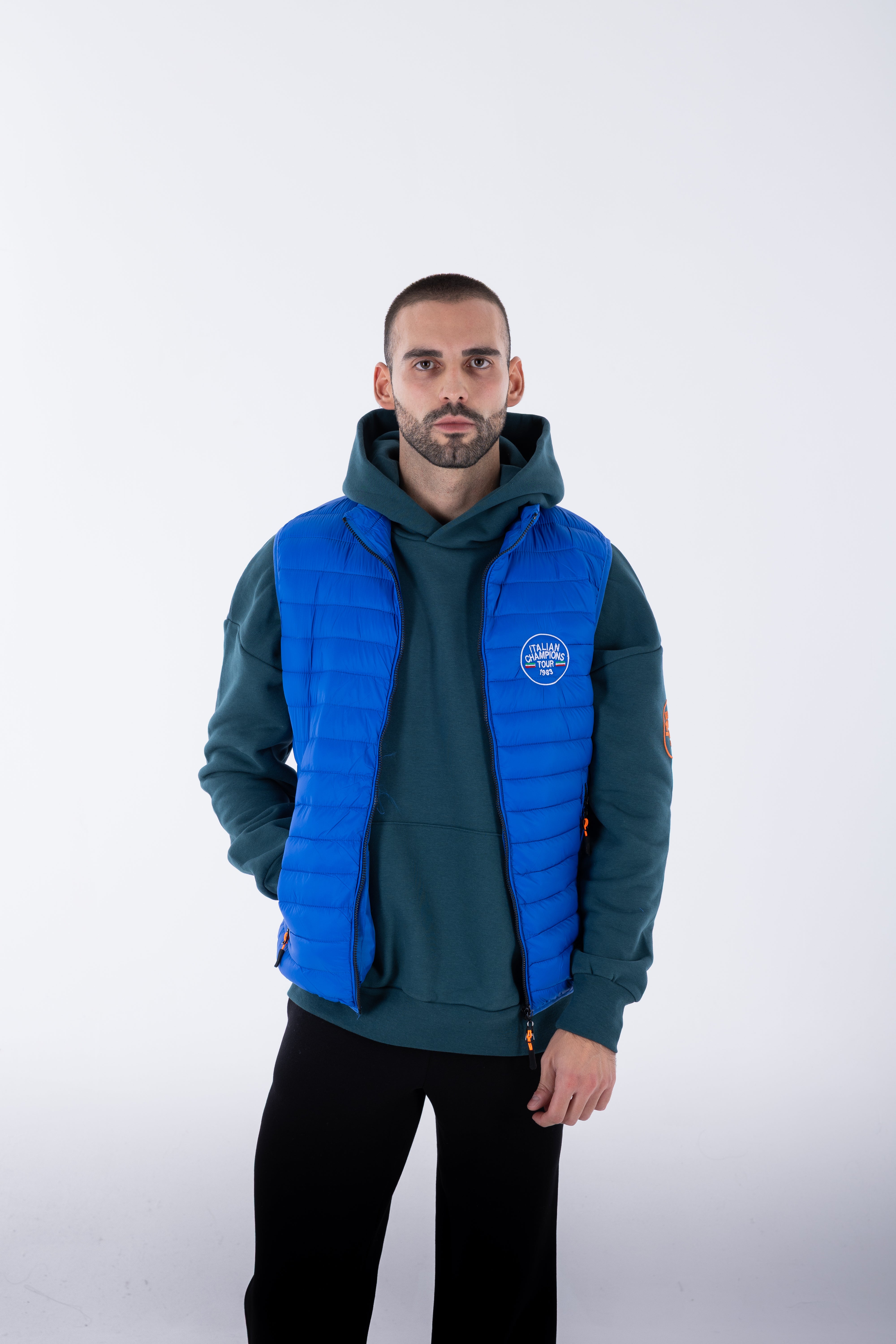 Heritage Lightweight Gilet – ICT Logo Patch