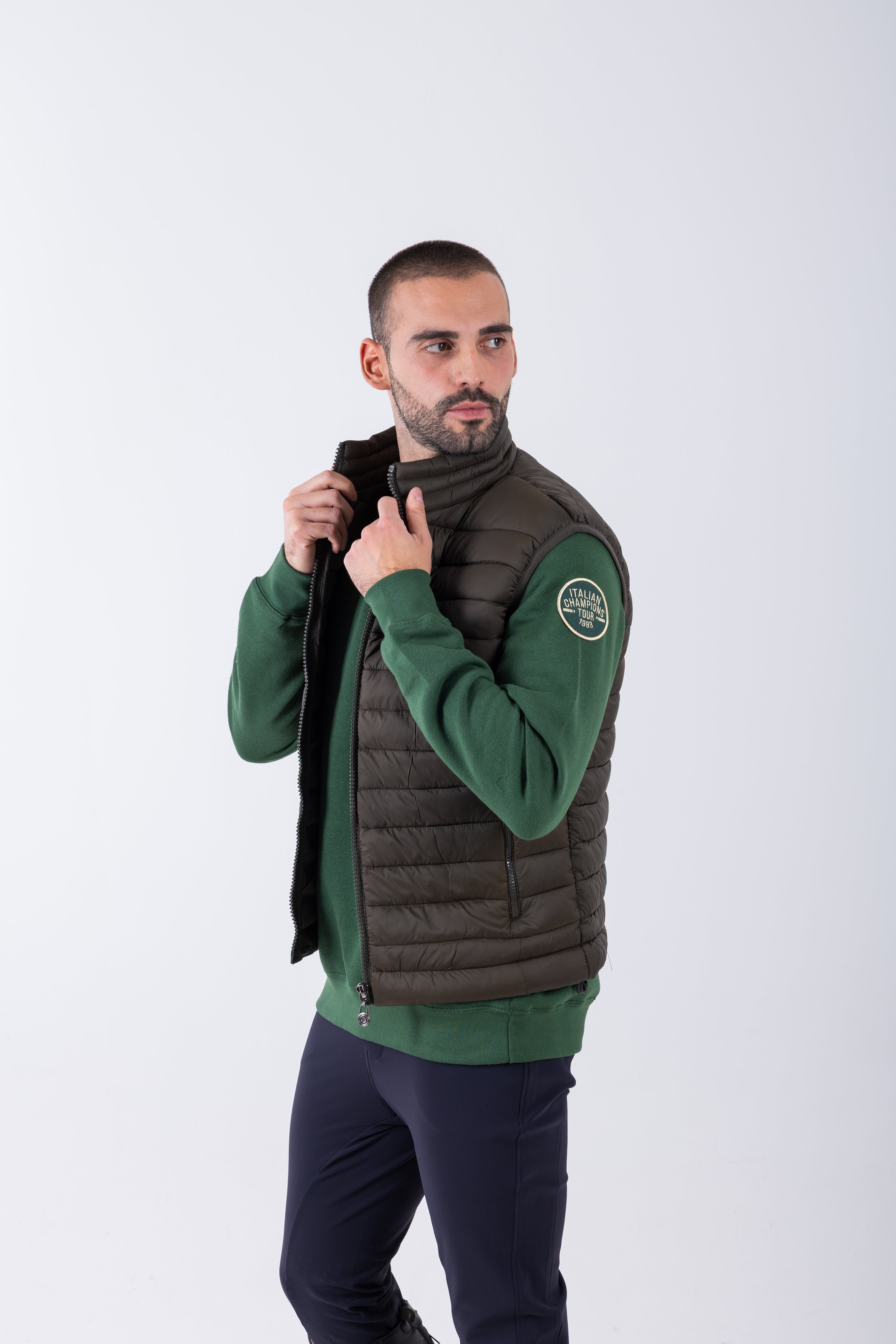 Heritage Lightweight Gilet – ICT Logo Patch