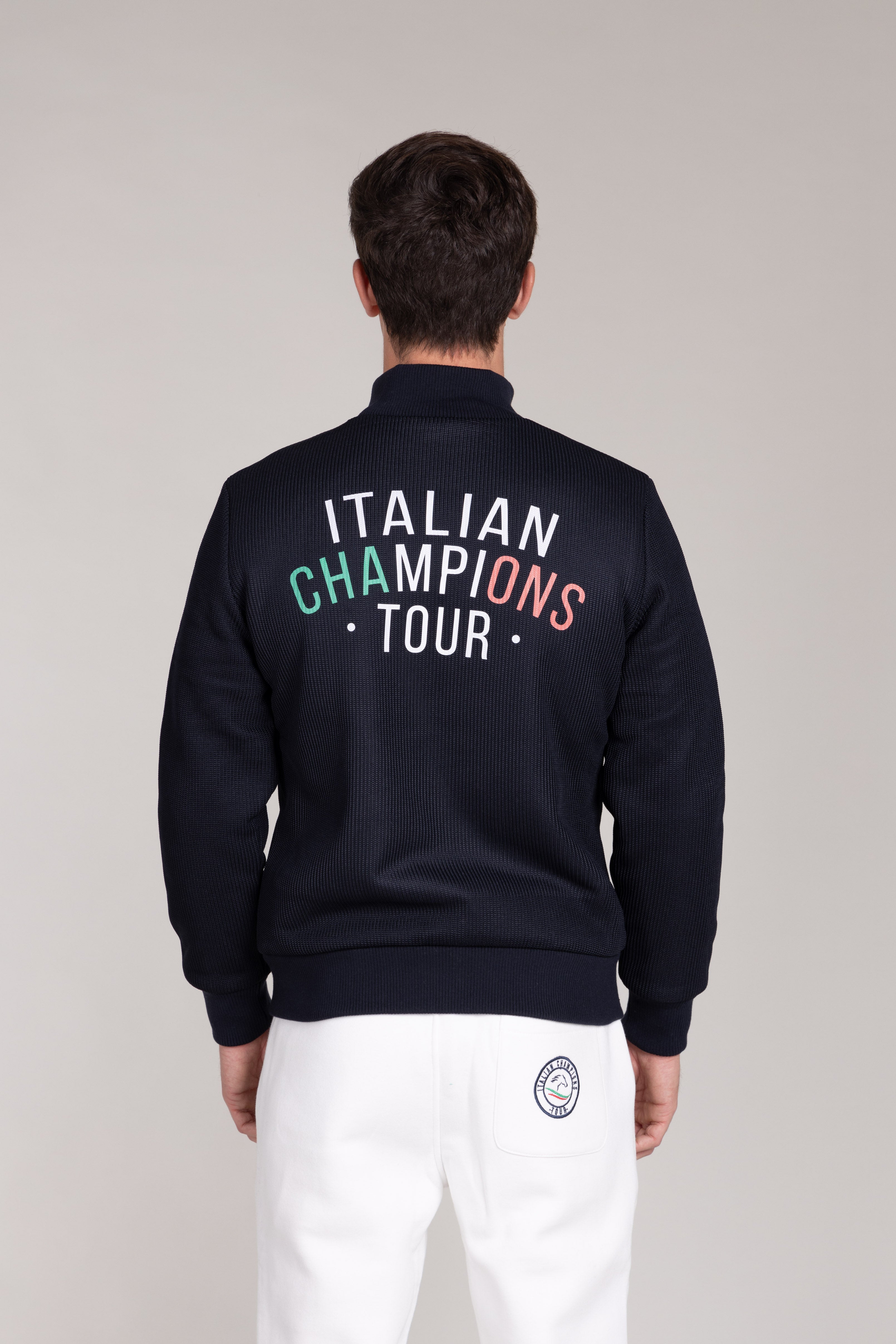 Champions store abbigliamento italia